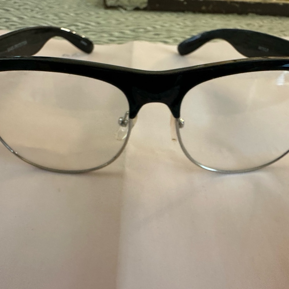 Black and Silver Eyeglasses